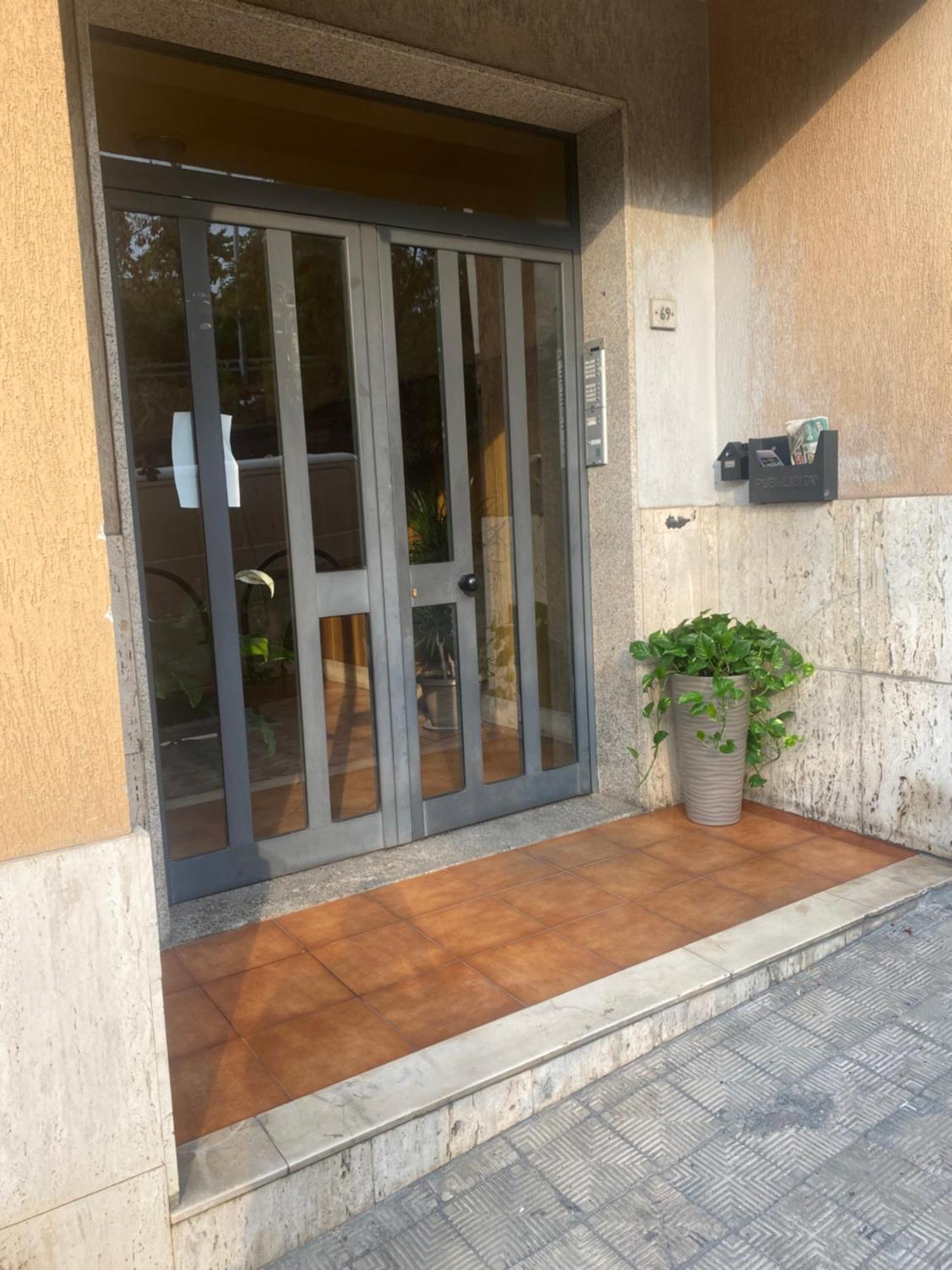 Little House Daire Reggio di Calabria Dış mekan fotoğraf
